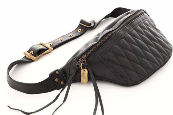 Shoulder Bag AV/Black - Image 26
